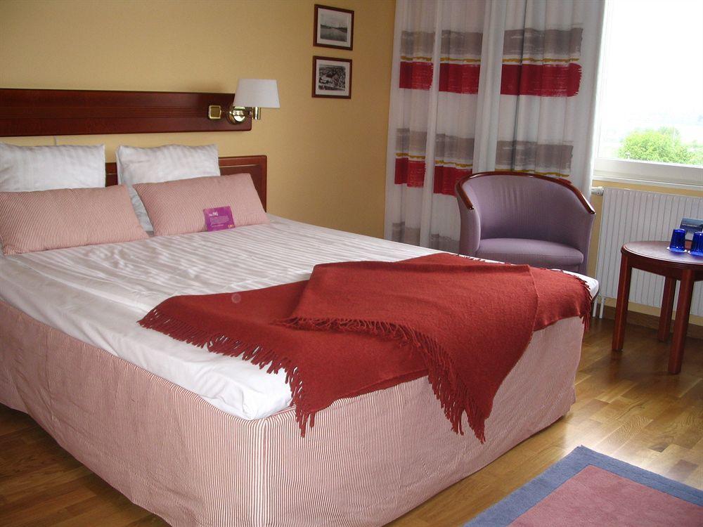 Quality Hotel Vaenersborg Экстерьер фото