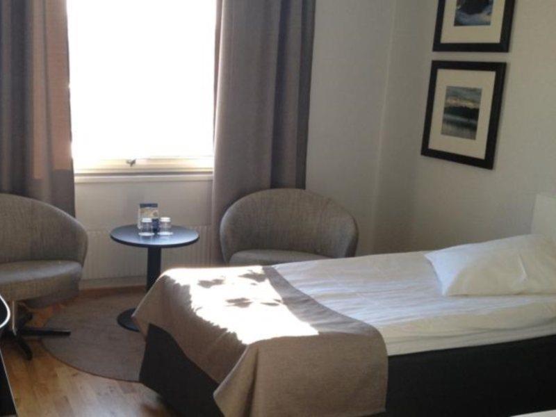 Quality Hotel Vaenersborg Экстерьер фото