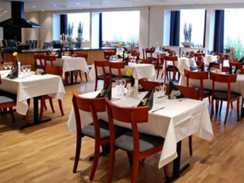 Quality Hotel Vaenersborg Экстерьер фото