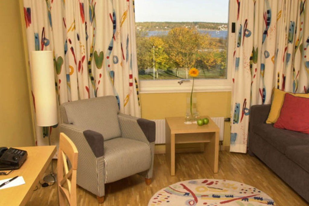 Quality Hotel Vaenersborg Экстерьер фото