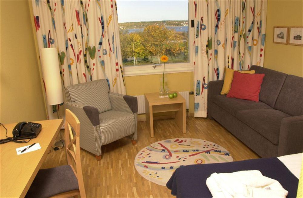 Quality Hotel Vaenersborg Экстерьер фото
